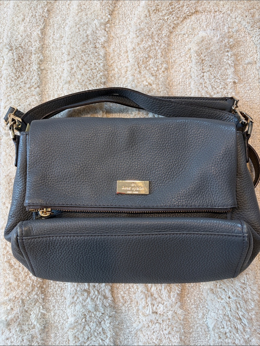kate spade gray pebbled leather shoulder bag